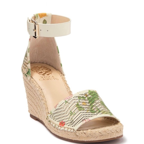 Vince Camuto Shoes - Vince Camuto Leerata espadrilles, wedged